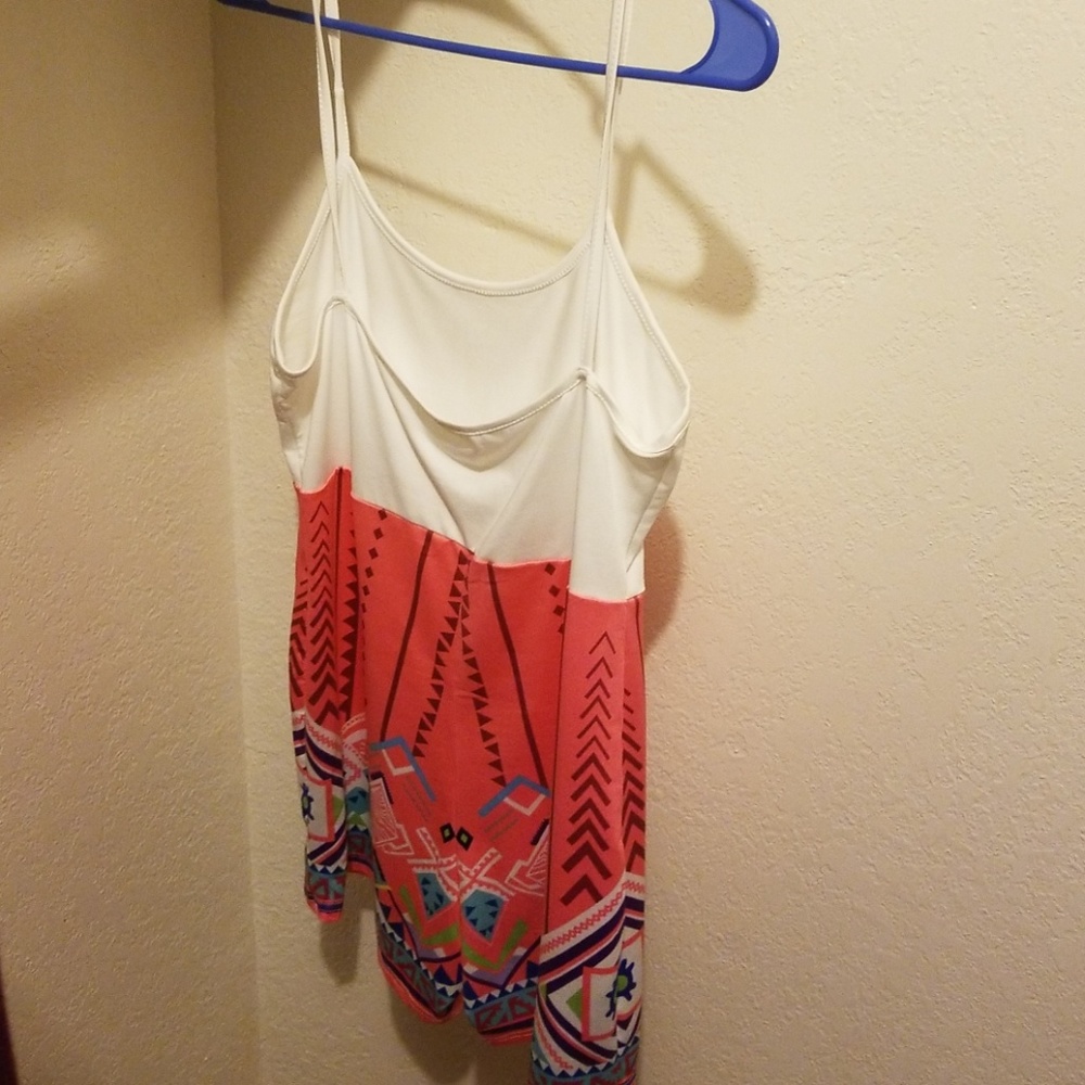 Romper - Picture 2 of 2